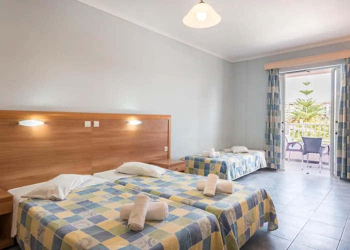 Hotel Dados 2*