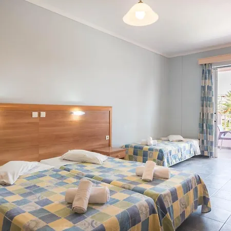 Hotel Dados 2*