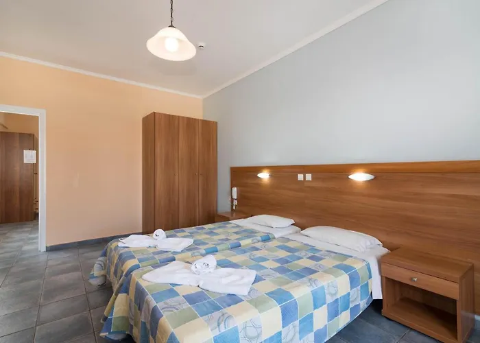 Hotel Dados